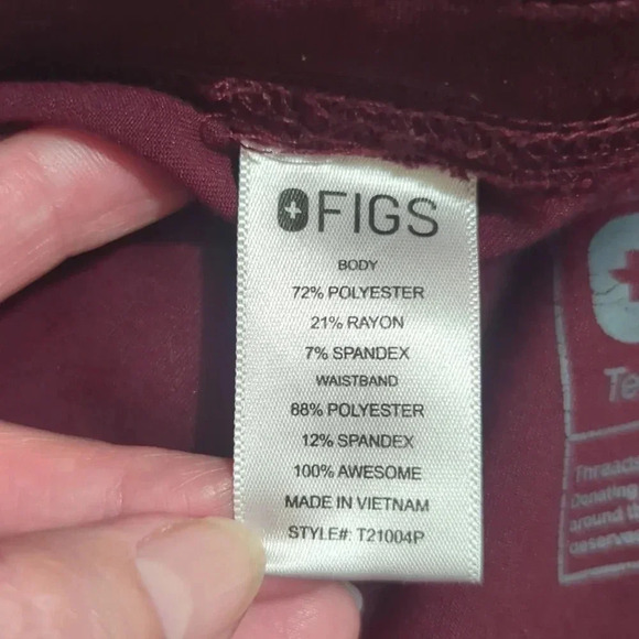 FIGS Kade Cargo Scrub Pants, Color Burgundy Size S/P (ALTERED/HEMMED) - Picture 13 of 16